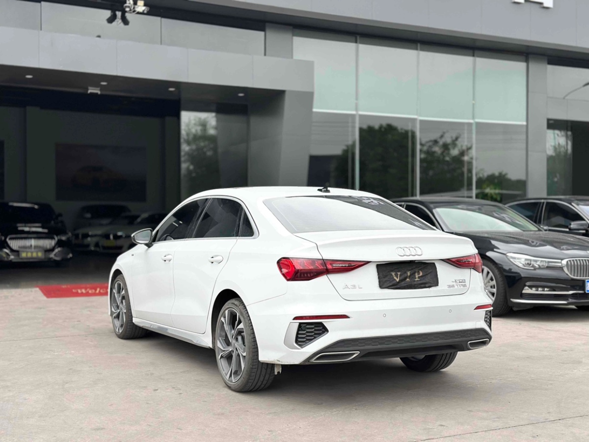 奧迪 奧迪A3  2021款 Sportback 35 TFSI 進(jìn)取致雅型圖片