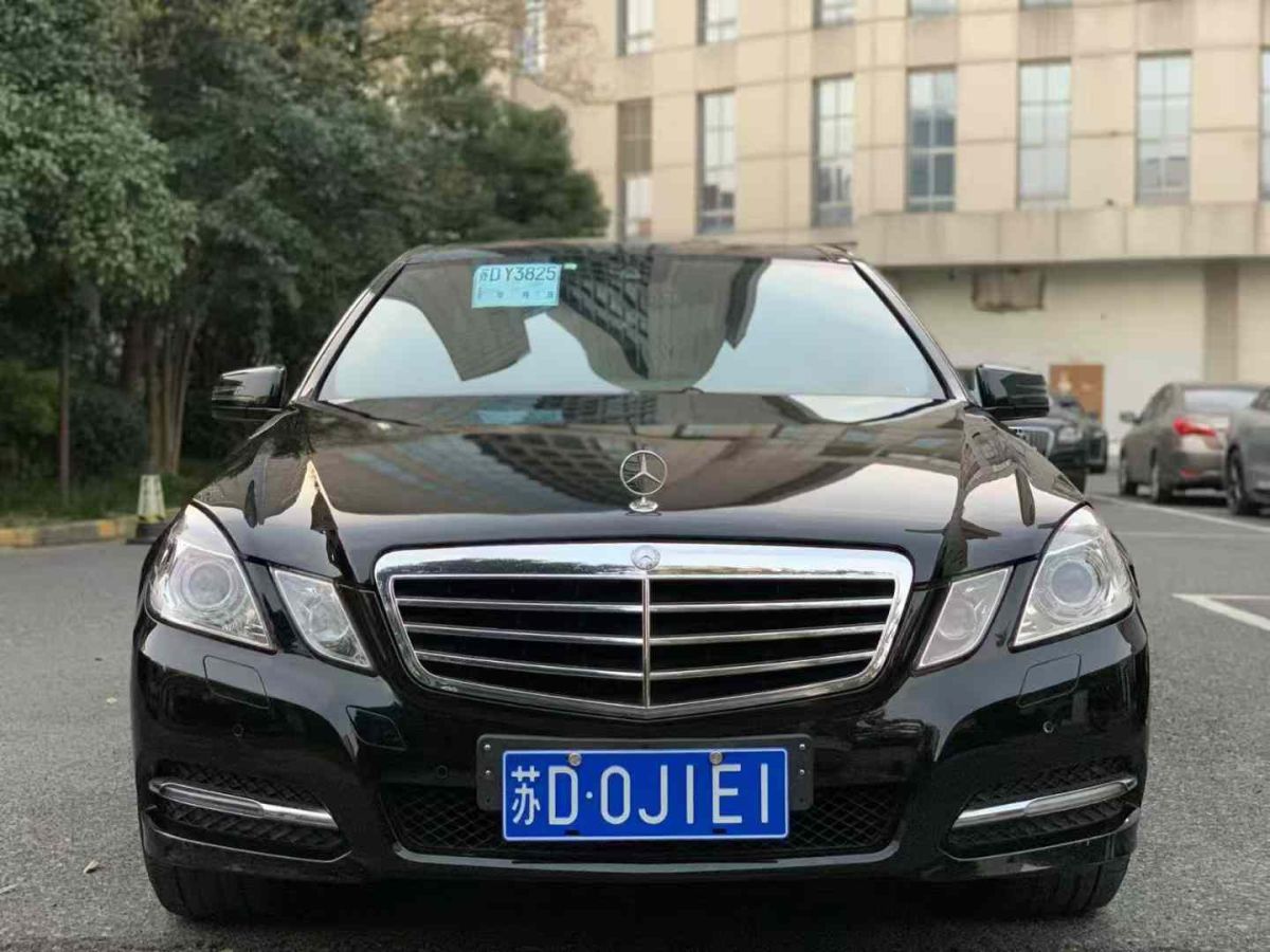 奔馳 奔馳E級  2013款 E 260 L CGI優(yōu)雅型圖片