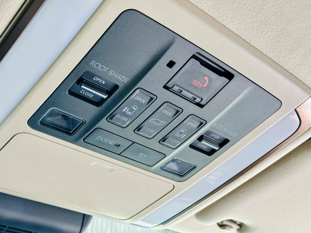 豐田 埃爾法  2024款 雙擎 2.5L 臻享版圖片
