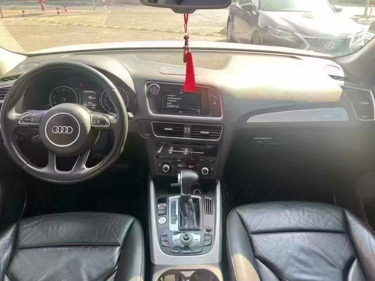 奧迪 奧迪Q5  2013款 Q5 3.0TFSI 45TFSI Quattro 運(yùn)動型圖片