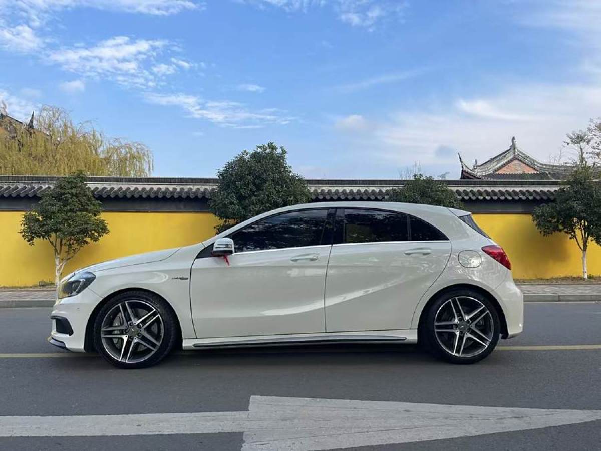 奔馳 奔馳A級AMG  2014款 AMG A 45 4MATIC圖片