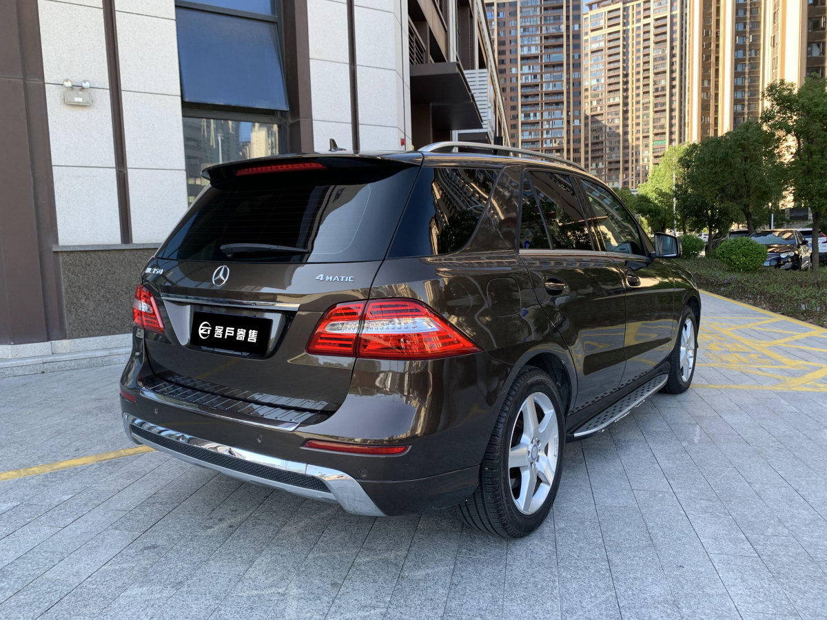 奔馳 奔馳M級(jí)  2012款 ML 350 豪華型圖片