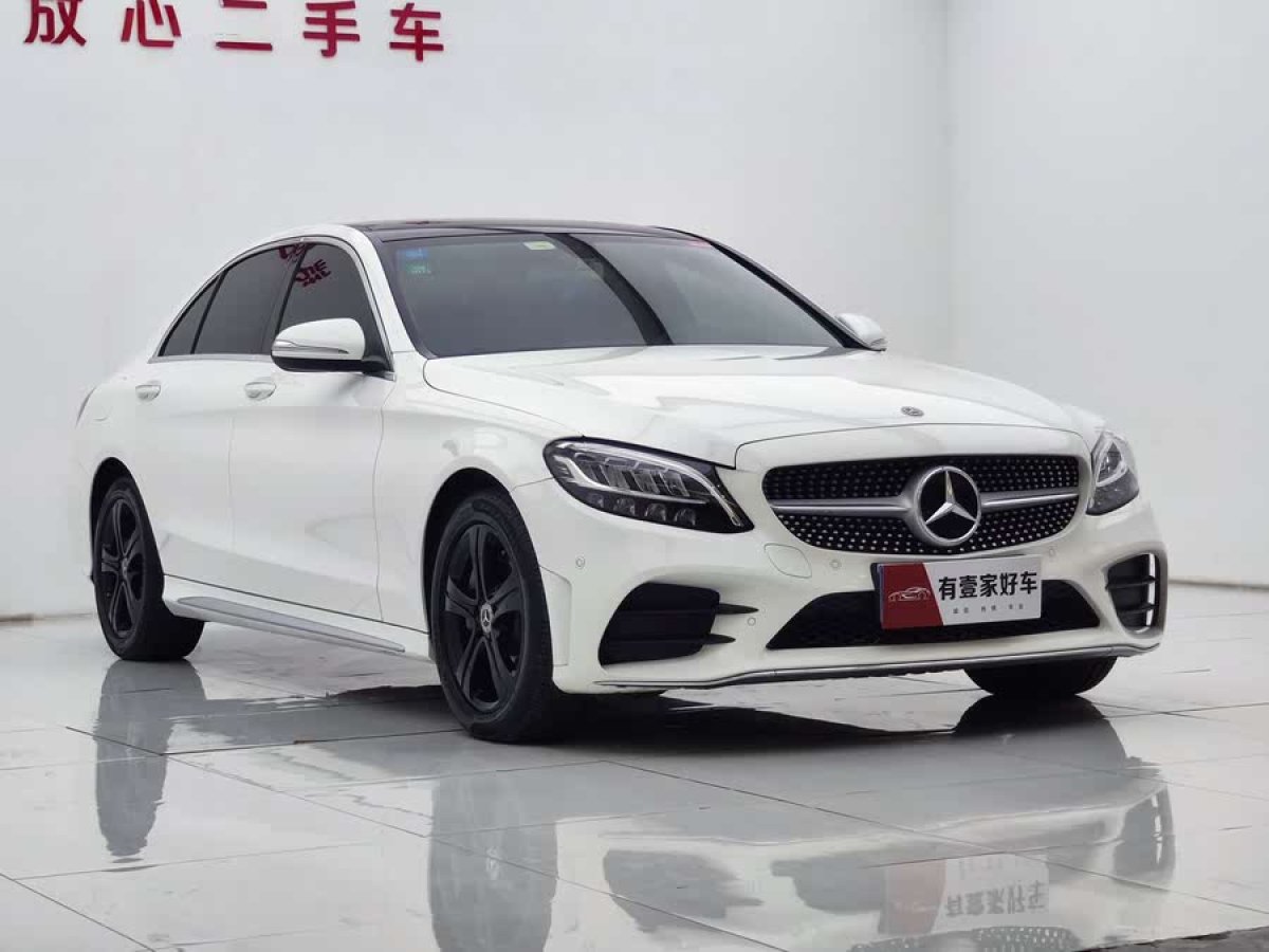 奔馳 奔馳C級(jí)  2019款 改款 C 260 L 運(yùn)動(dòng)版圖片