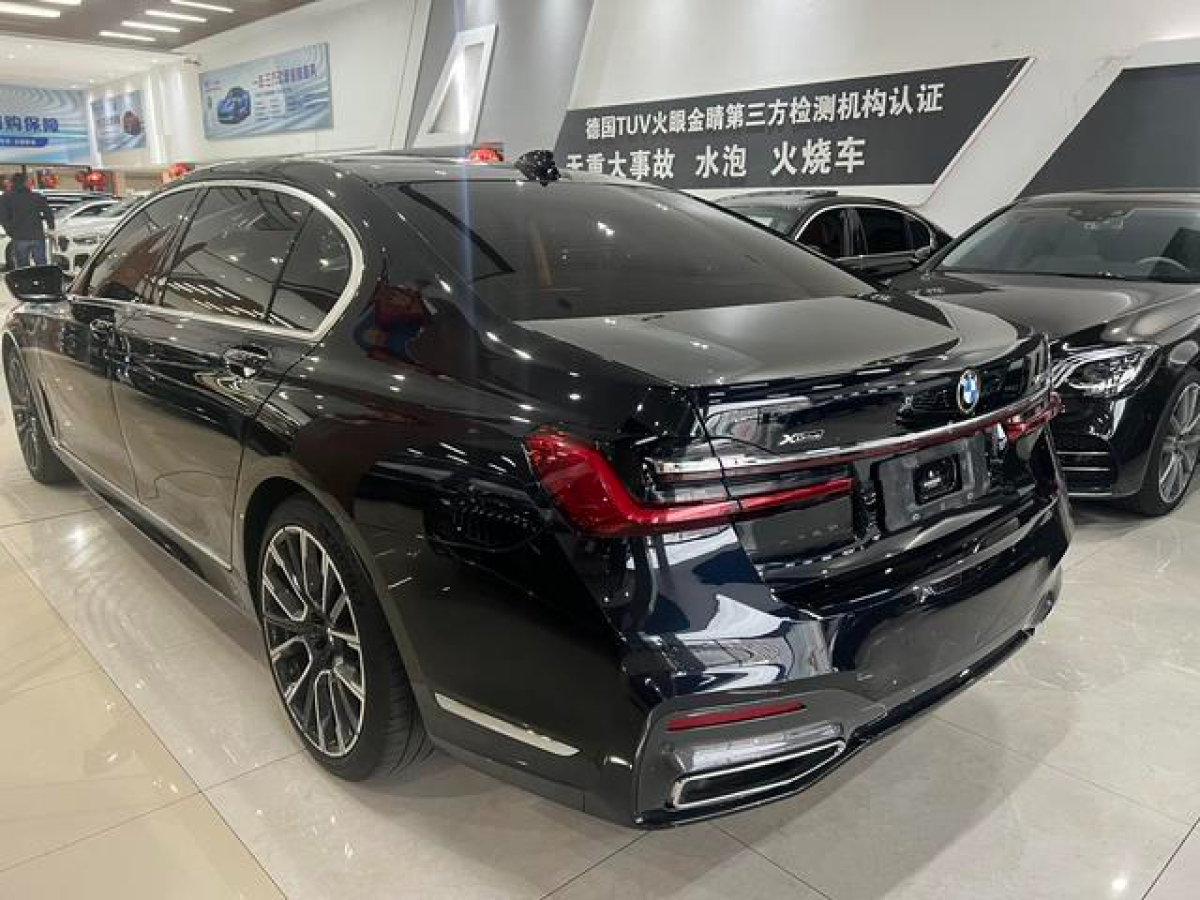 寶馬 寶馬7系  2019款 740Li xDrive 行政型 豪華套裝圖片