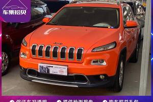 自由光 Jeep 2.0L 優(yōu)越版