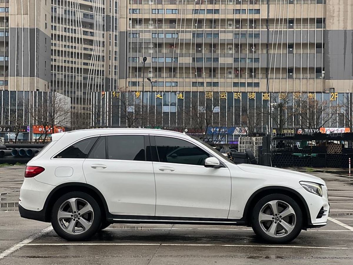 奔馳 奔馳GLC  2017款 GLC 260 4MATIC 豪華型圖片