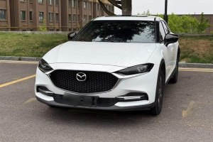 CX-4 馬自達(dá) 2.0L 自動(dòng)兩驅(qū)藍(lán)天探索版