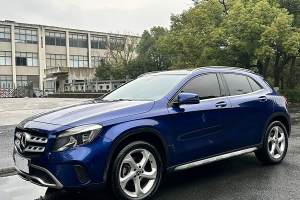 奔驰GLA 奔驰 GLA 200 动感型