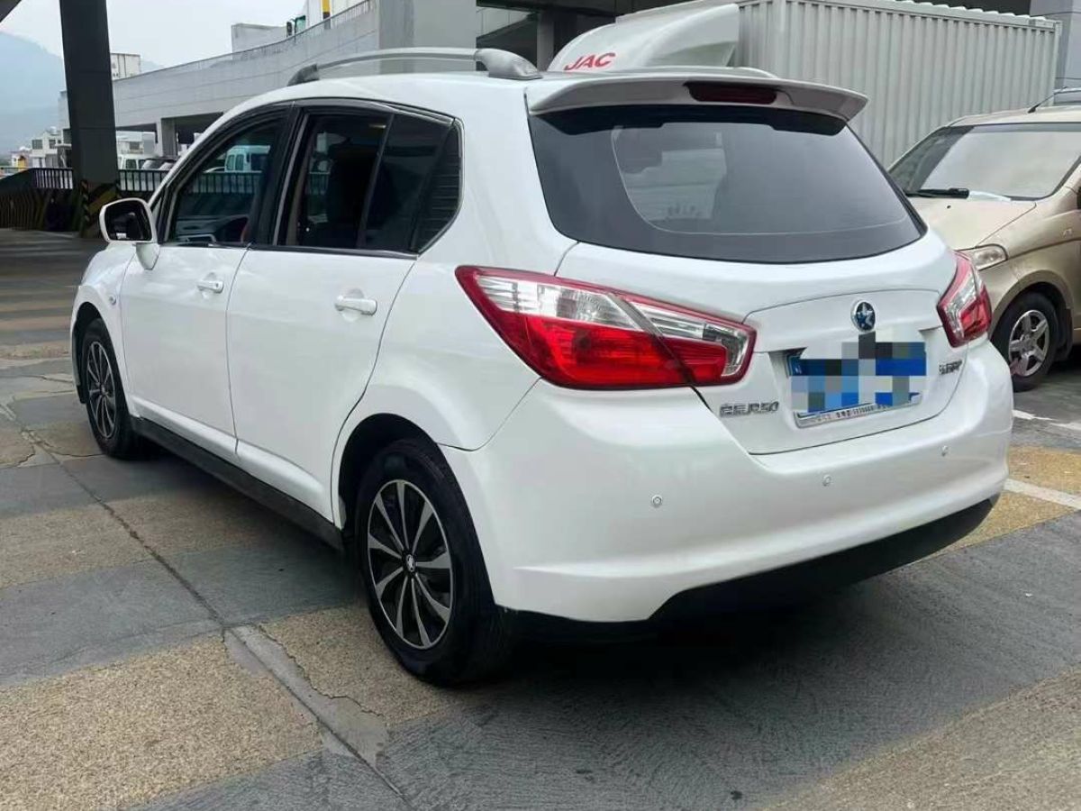 啟辰 M50V  2017款 1.5L XE 手動(dòng)標(biāo)準(zhǔn)版圖片