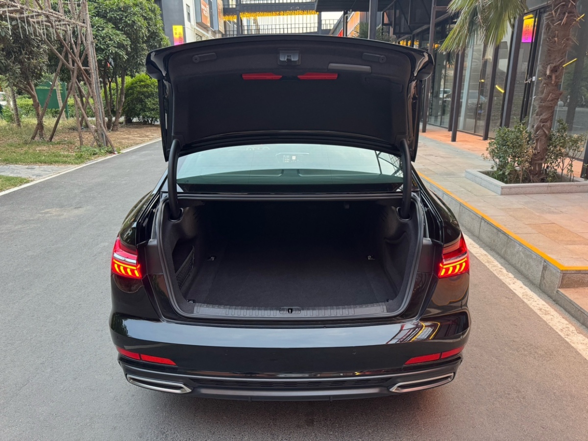 奧迪 奧迪A6L  2022款 40 TFSI 豪華動感型圖片