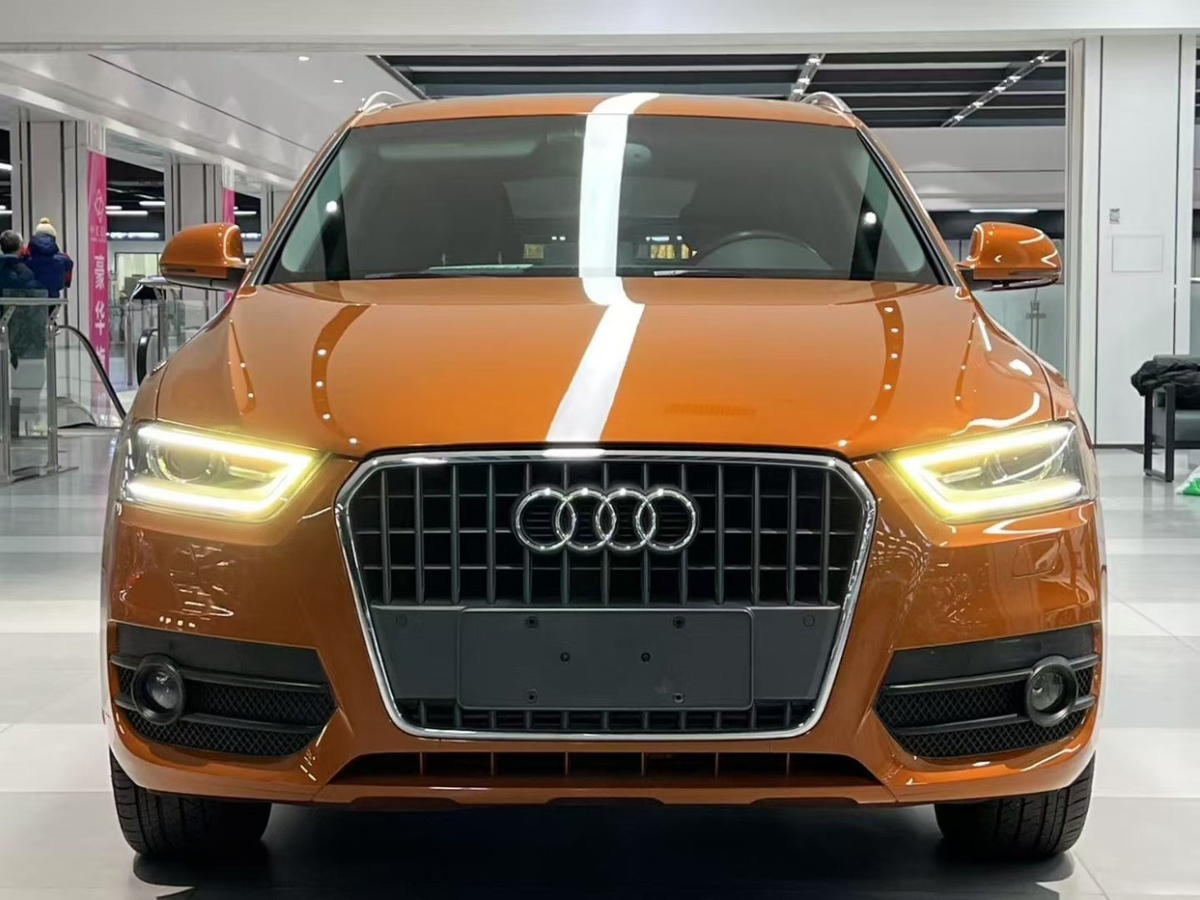 奧迪 奧迪Q3  2015款 35 TFSI quattro百萬紀(jì)念舒享型圖片