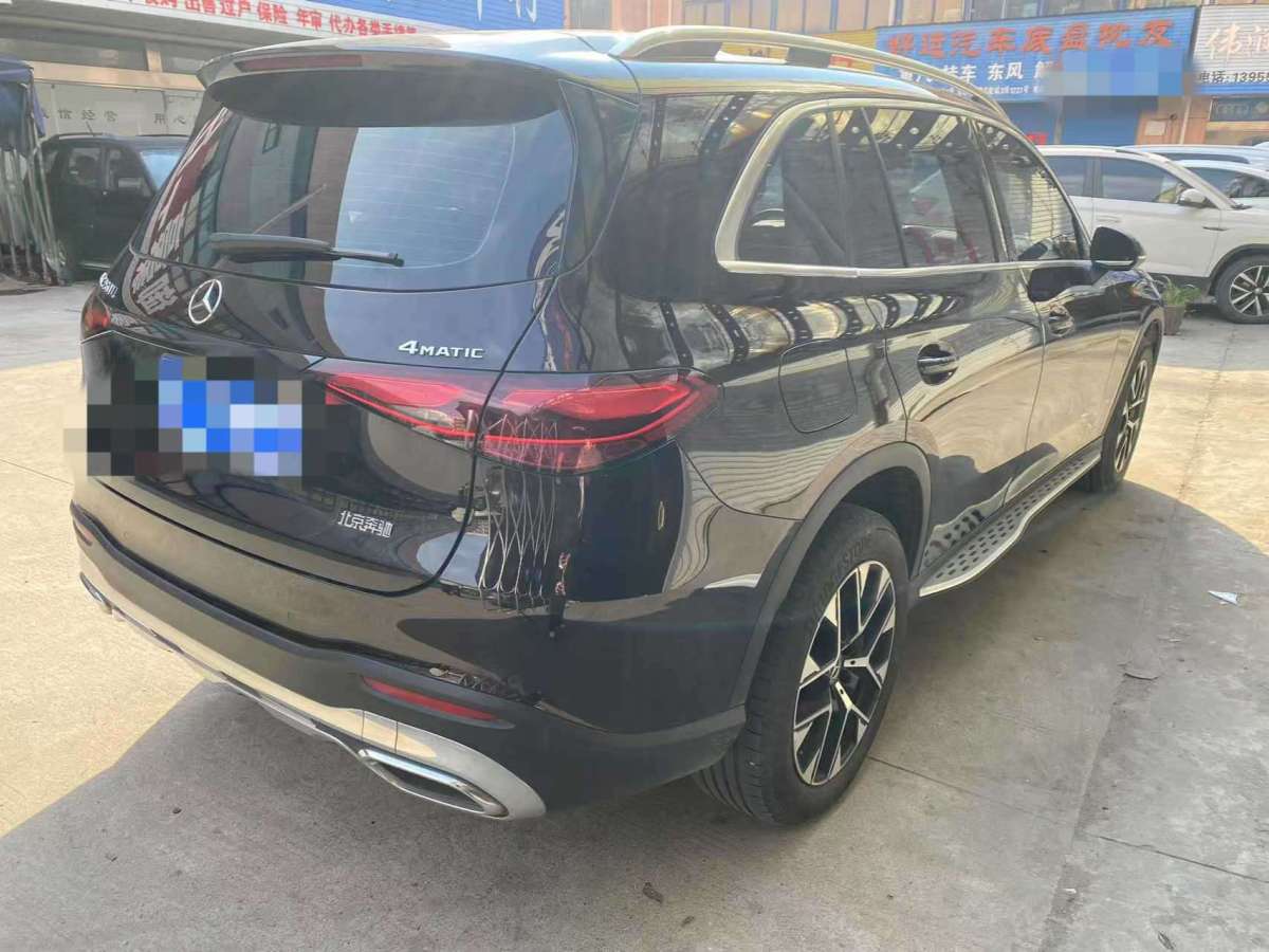 奔馳 奔馳GLC  2023款 GLC 260 L 4MATIC 動(dòng)感型 7座圖片