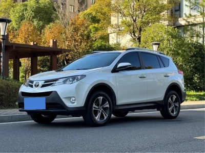 2016年7月 豐田 RAV4榮放 2.0L CVT四驅(qū)新銳版圖片