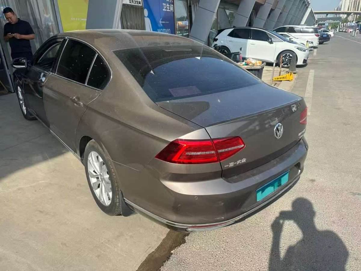 大眾 邁騰  2018款 改款 330TSI DSG 豪華型圖片