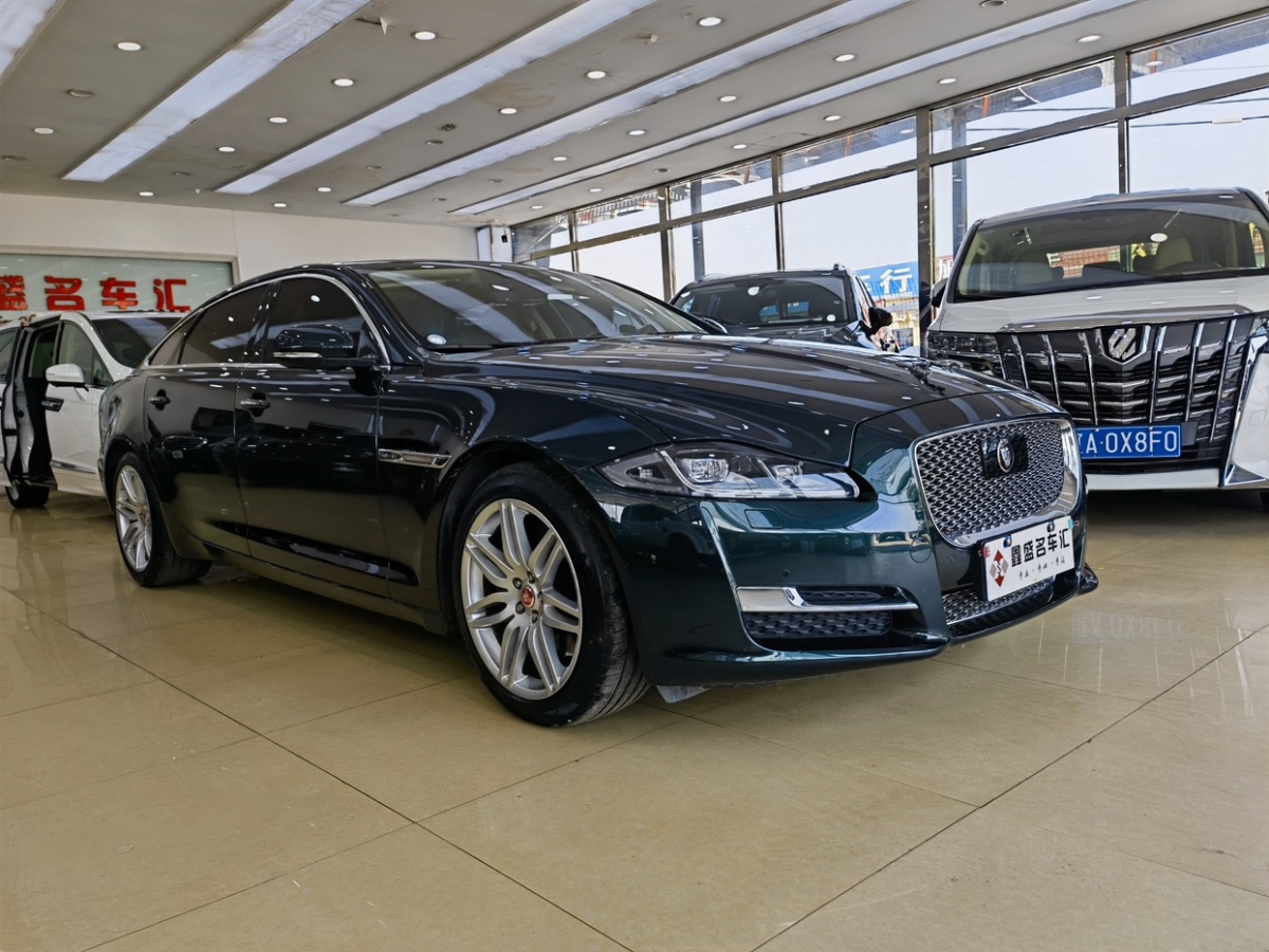 捷豹 XJ  2018款 XJL 3.0 SC 兩驅(qū)典雅商務(wù)版圖片