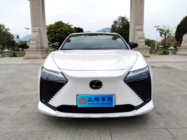 雷克萨斯 雷克萨斯RZ  2023款 450e 四驱纵享版