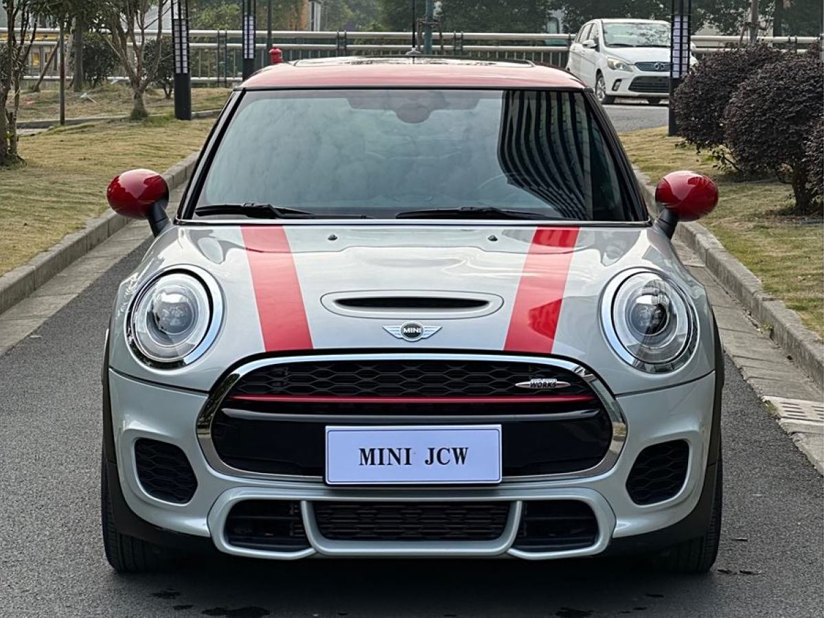 MINI JCW  2017款 2.0T JOHN COOPER WORKS 先鋒派圖片