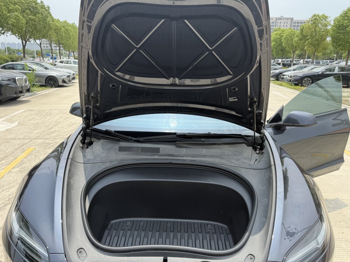 2024年6月特斯拉 Model 3  2019款 長(zhǎng)續(xù)航全輪驅(qū)動(dòng)版