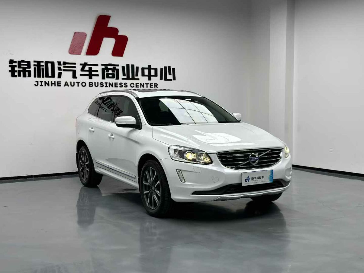 沃爾沃 XC60  2017款 2.0T T5 AWD 個性運(yùn)動版圖片