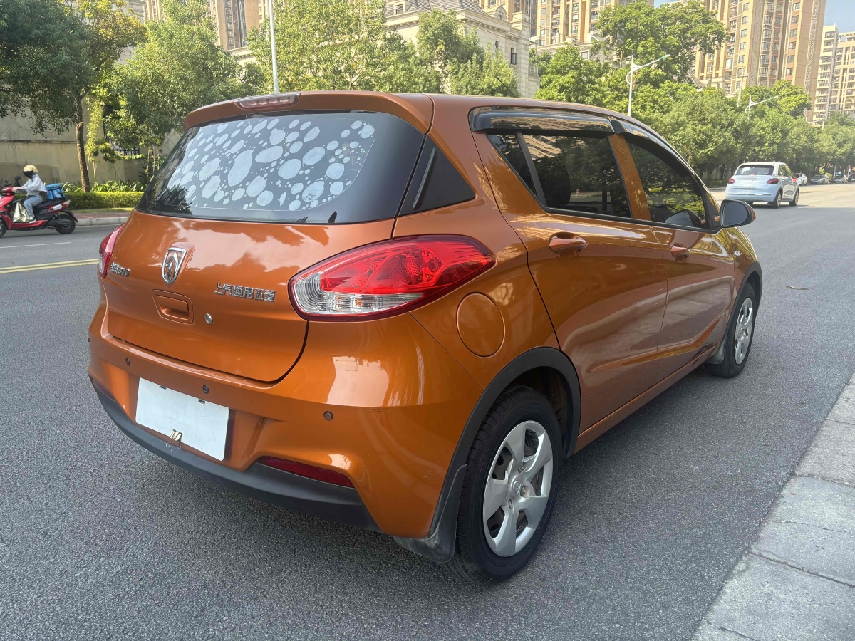 2019年8月寶駿 310  2016款 1.2L 手動超值型