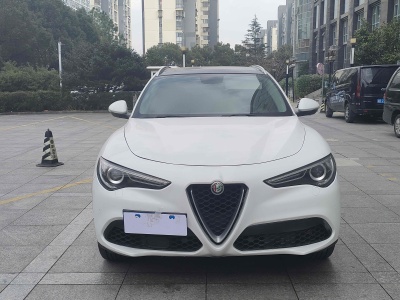 2018年2月 阿爾法·羅密歐 Stelvio 2.0T 280HP 豪華版圖片