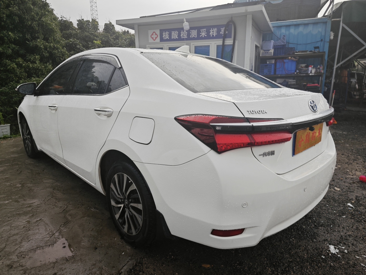 豐田 卡羅拉  2018款 雙擎 1.8L E-CVT智尚版圖片