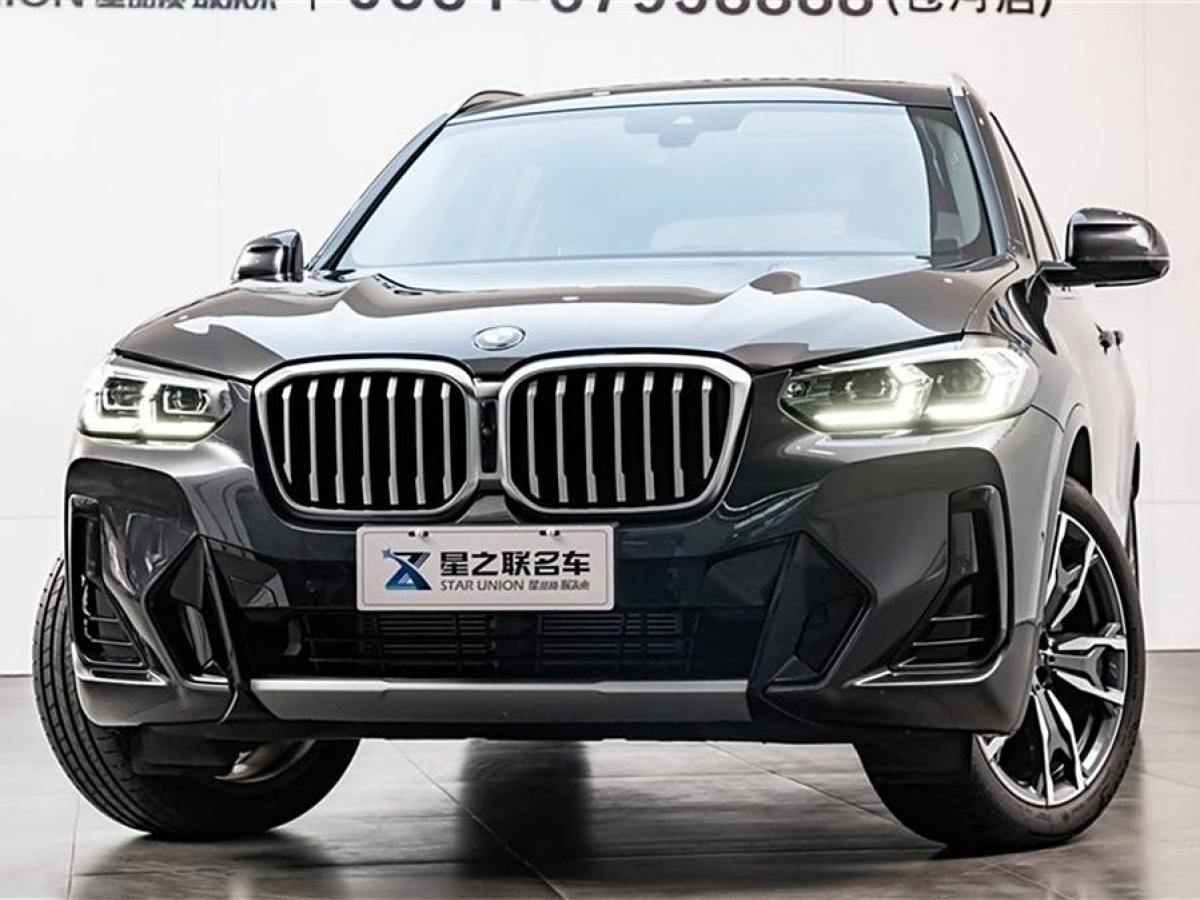 寶馬 寶馬X3  2022款 xDrive30i 領(lǐng)先型 M曜夜套裝圖片