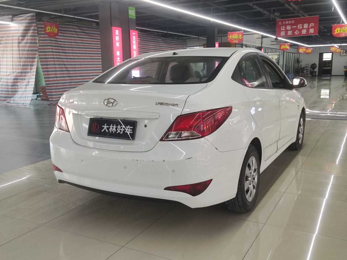 現(xiàn)代 瑞納  2014款 1.4L 手動智能型GLS圖片