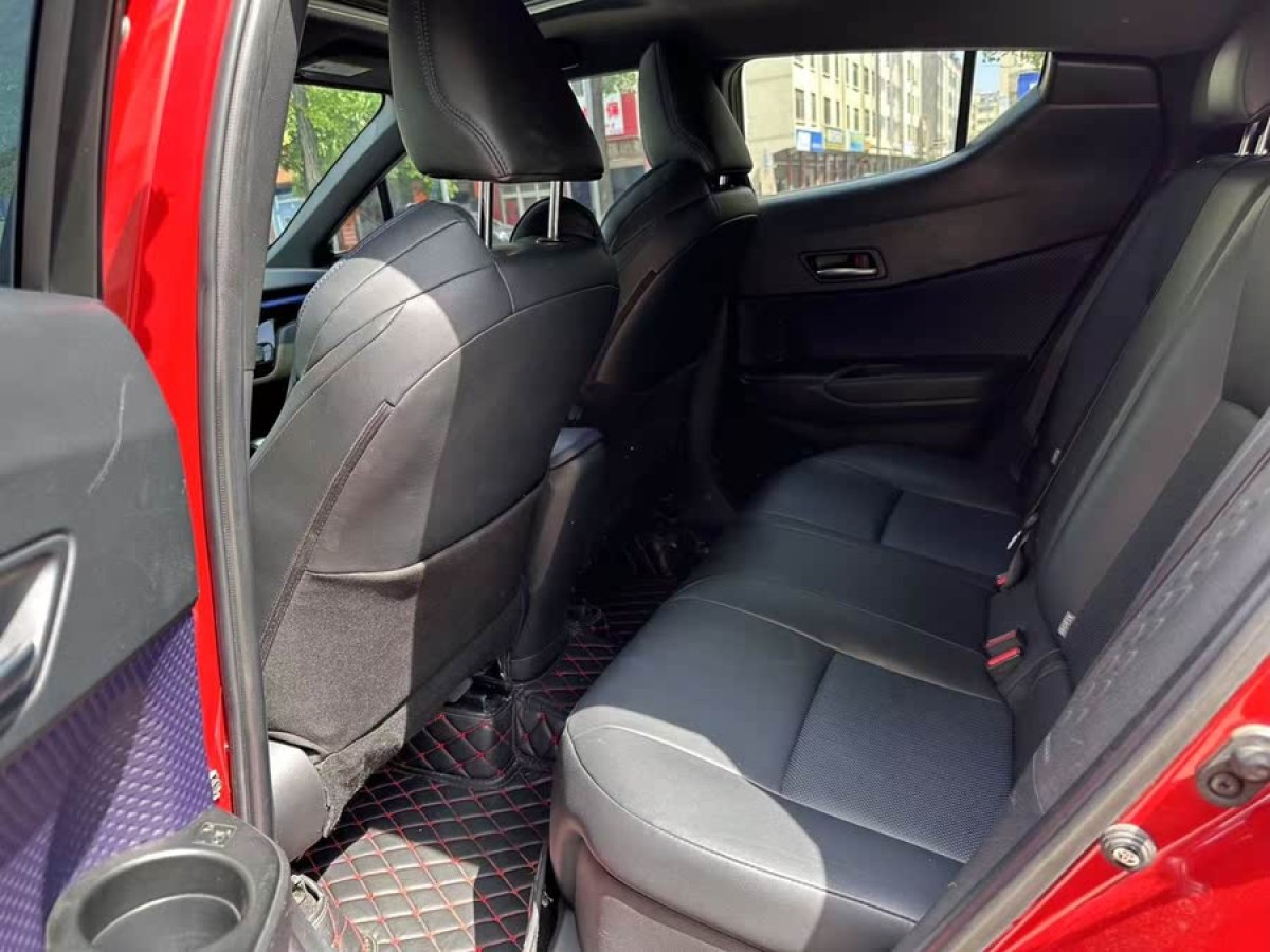 豐田 C-HR  2021款 2.0L 豪華版圖片