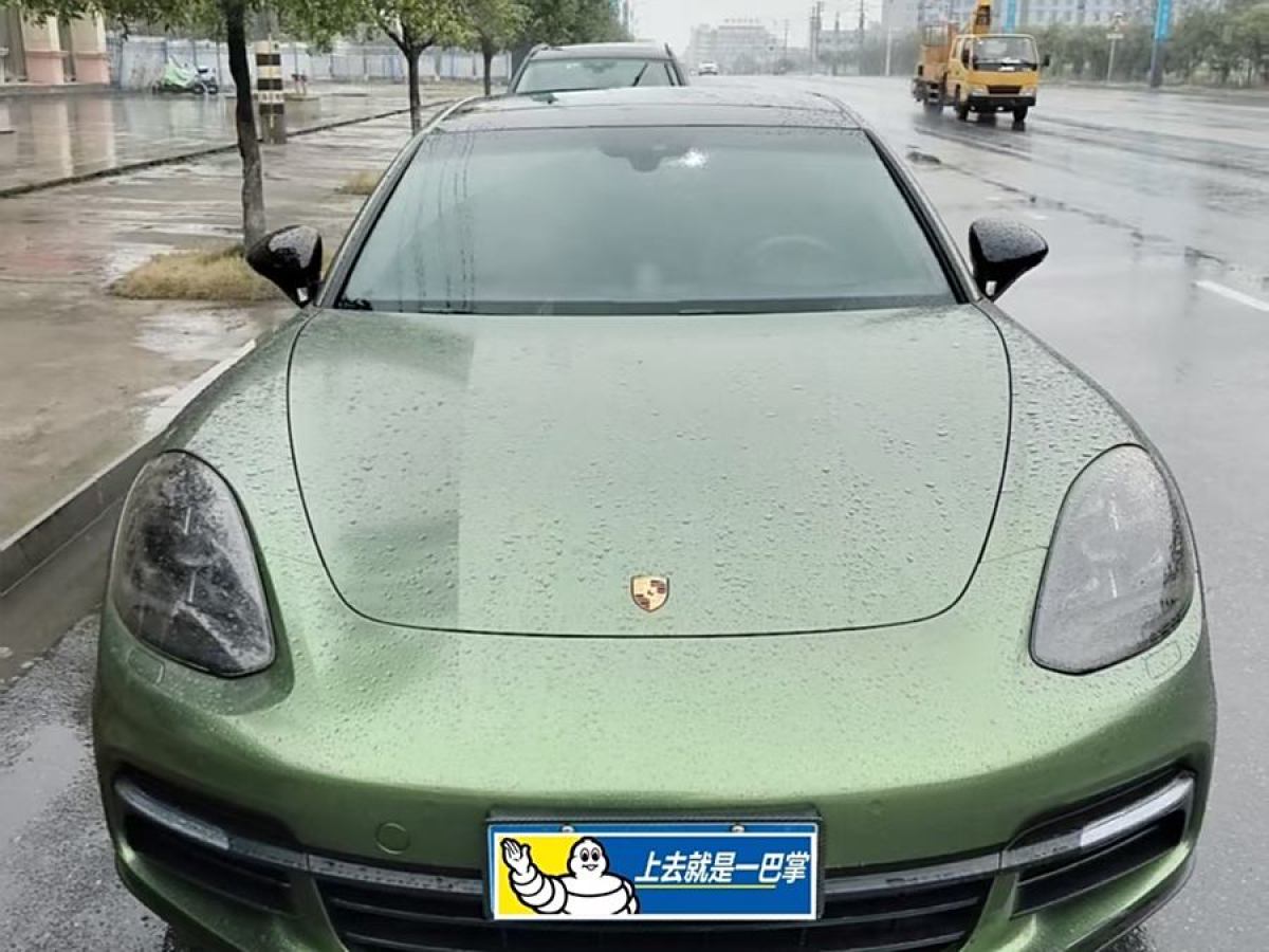 2018年8月保時(shí)捷 Panamera  2017款 Panamera 4 行政加長(zhǎng)版 3.0T