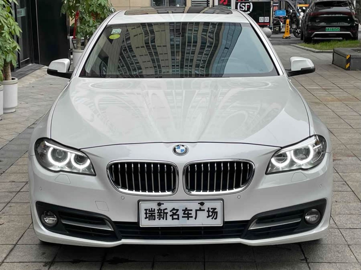寶馬 寶馬5系  2017款 525Li 領(lǐng)先型圖片