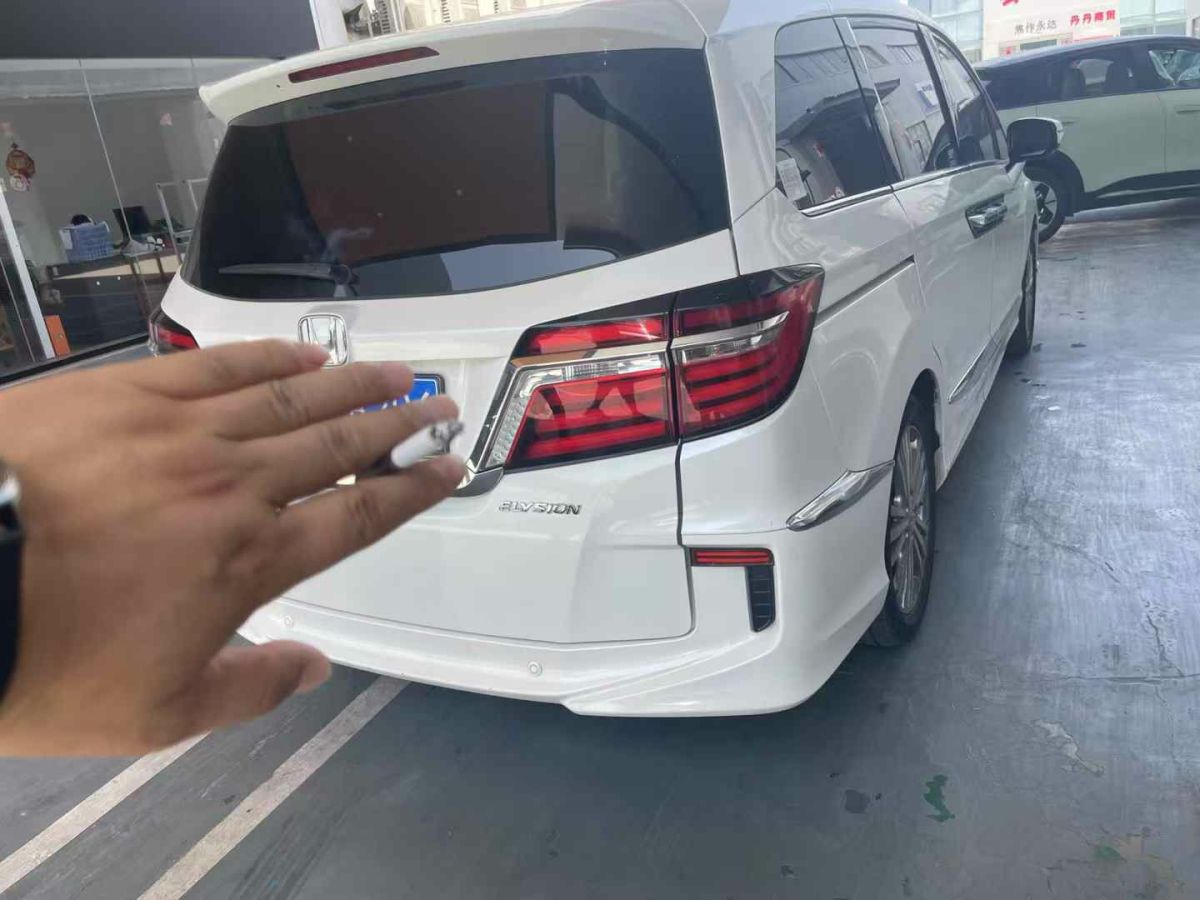 本田 艾力紳  2019款 2.0L 混動至尊版圖片