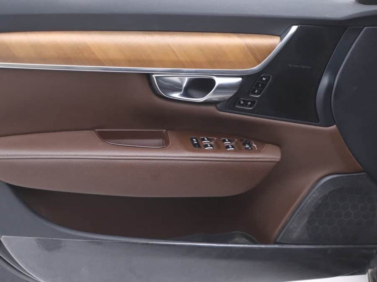 沃爾沃 S90  2019款 T5 智遠(yuǎn)版圖片