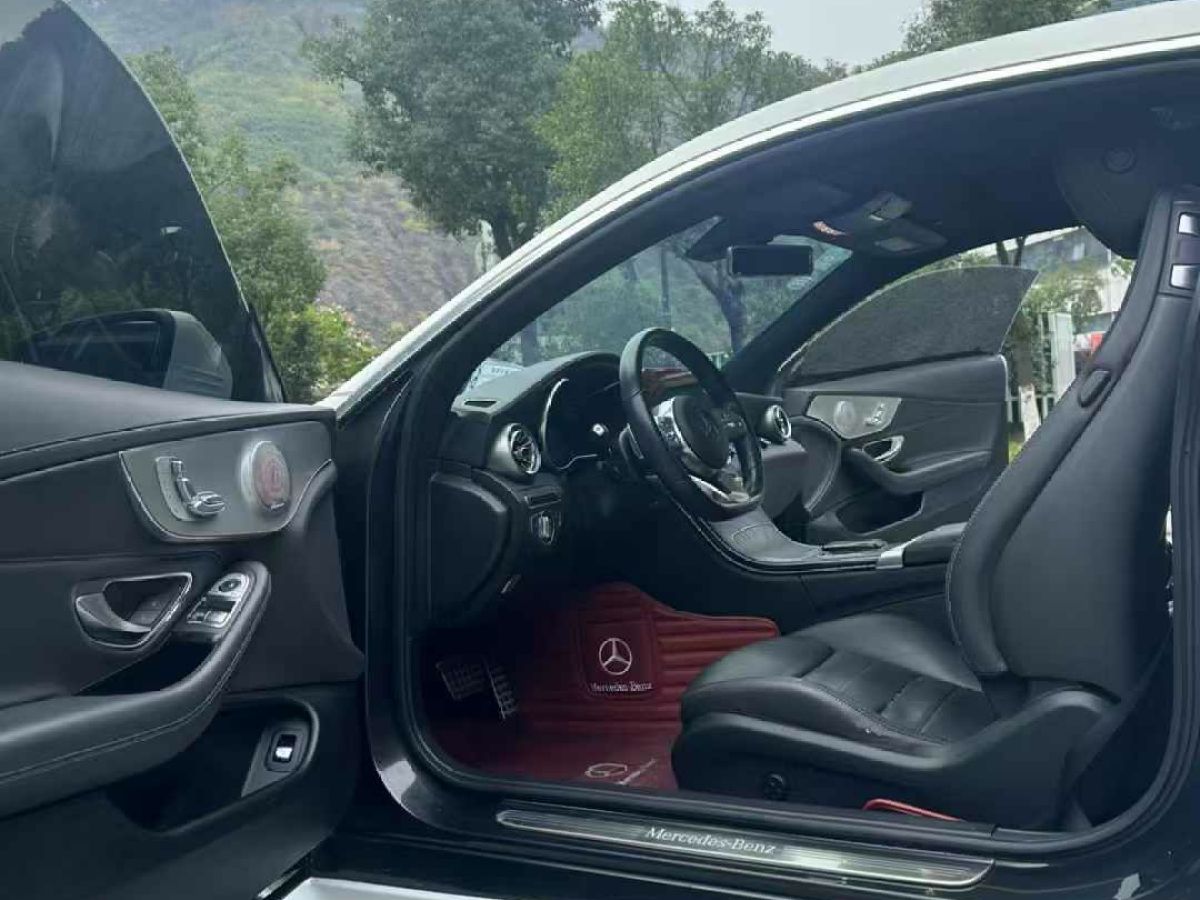 奔馳 奔馳GLE  2019款 GLE 400 4MATIC 臻藏版(特殊配置)圖片