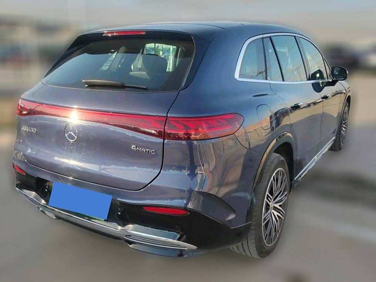 奔馳 奔馳EQS SUV  2023款 450 4MATIC 豪華版圖片