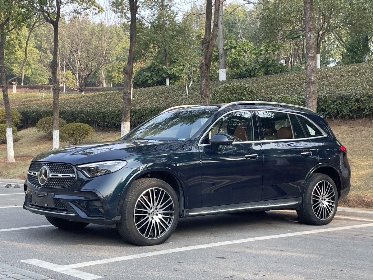 2023年4月奔馳 奔馳GLC  2024款 GLC 300 L 4MATIC 豪華型 7座