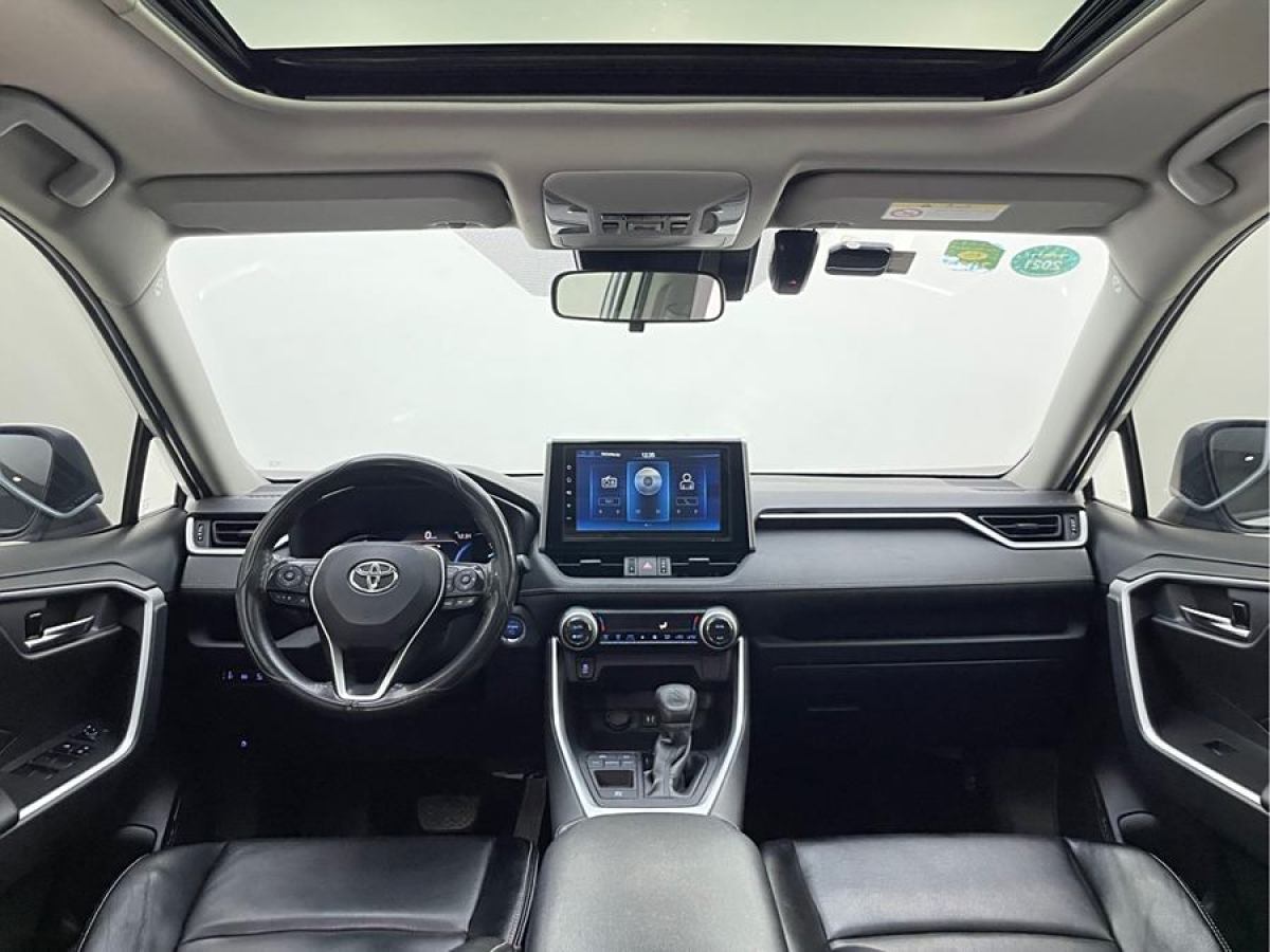 豐田 RAV4榮放  2023款 雙擎 2.5L E-CVT兩驅(qū)精英版圖片