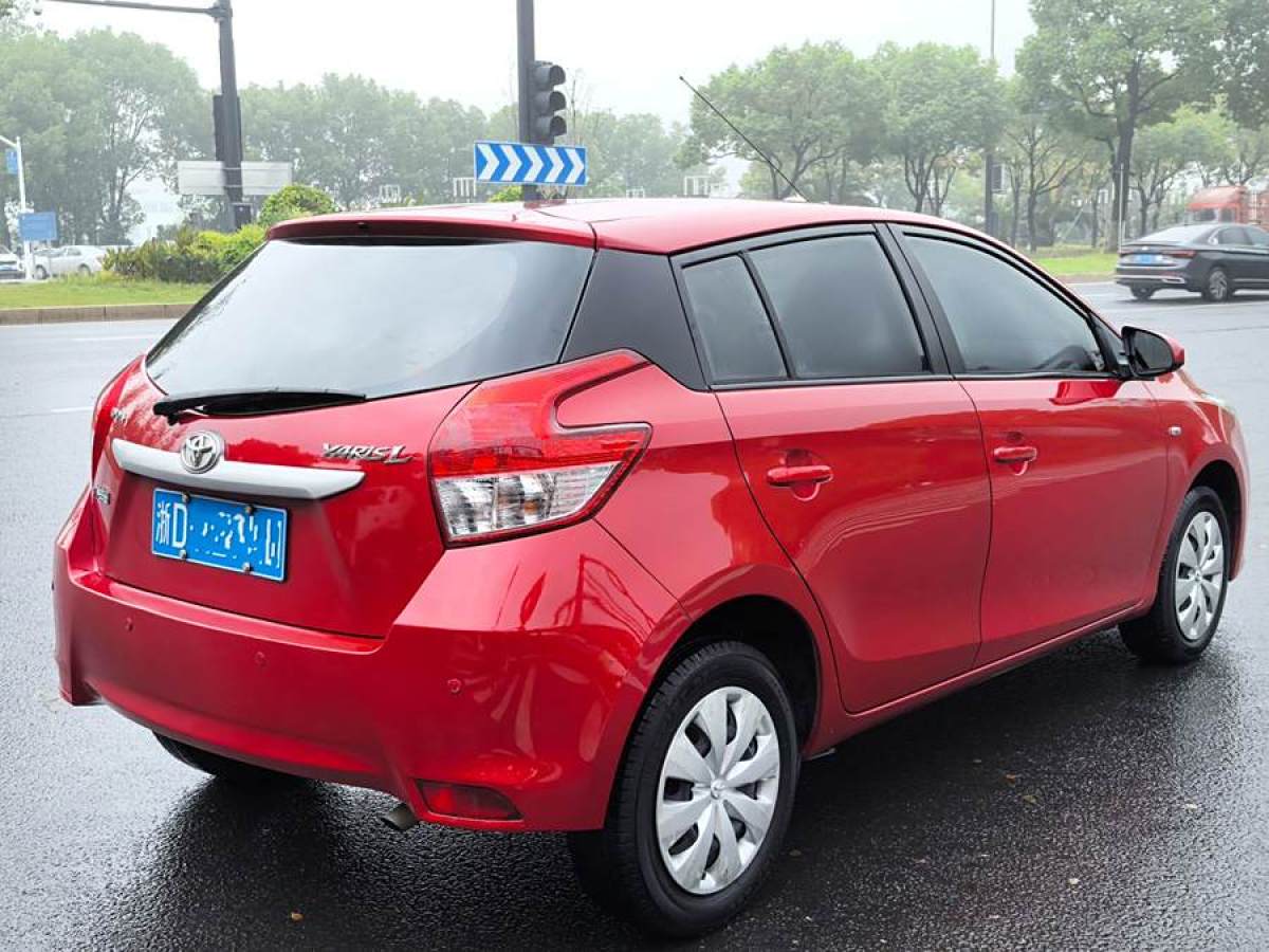 豐田 YARiS L 致炫  2015款 1.5E 自動魅動版圖片