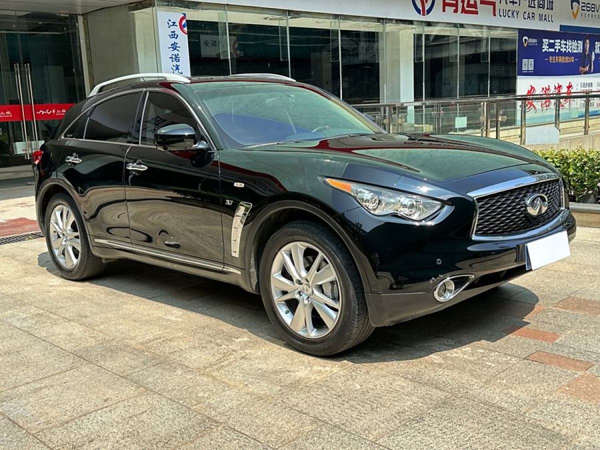 英菲尼迪 QX70  2015款 3.7L 絕影版圖片