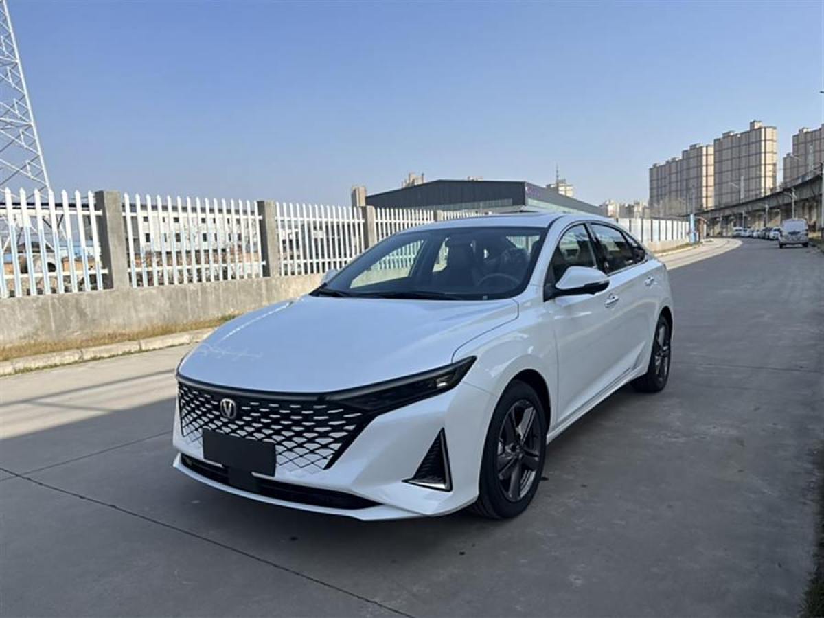 長(zhǎng)安 銳程PLUS  2023款 1.5T DCT尊貴型圖片