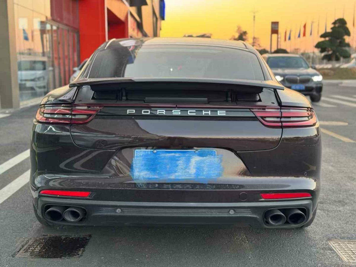 保時(shí)捷 Panamera  2017款 Turbo S E-Hybrid 行政加長(zhǎng)版 4.0T圖片