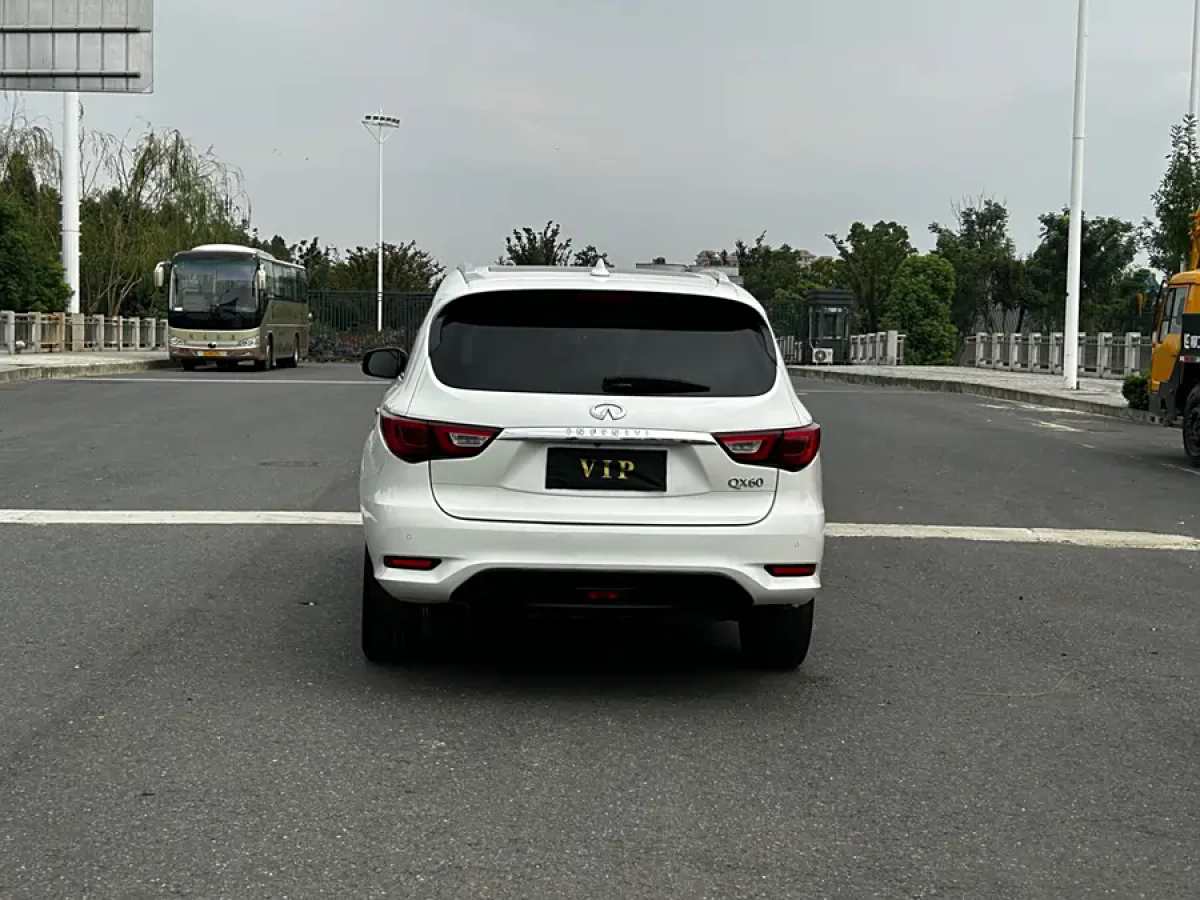 2019年4月英菲尼迪 QX60  2018款 2.5T Hybrid 兩驅(qū)卓越版 國(guó)VI