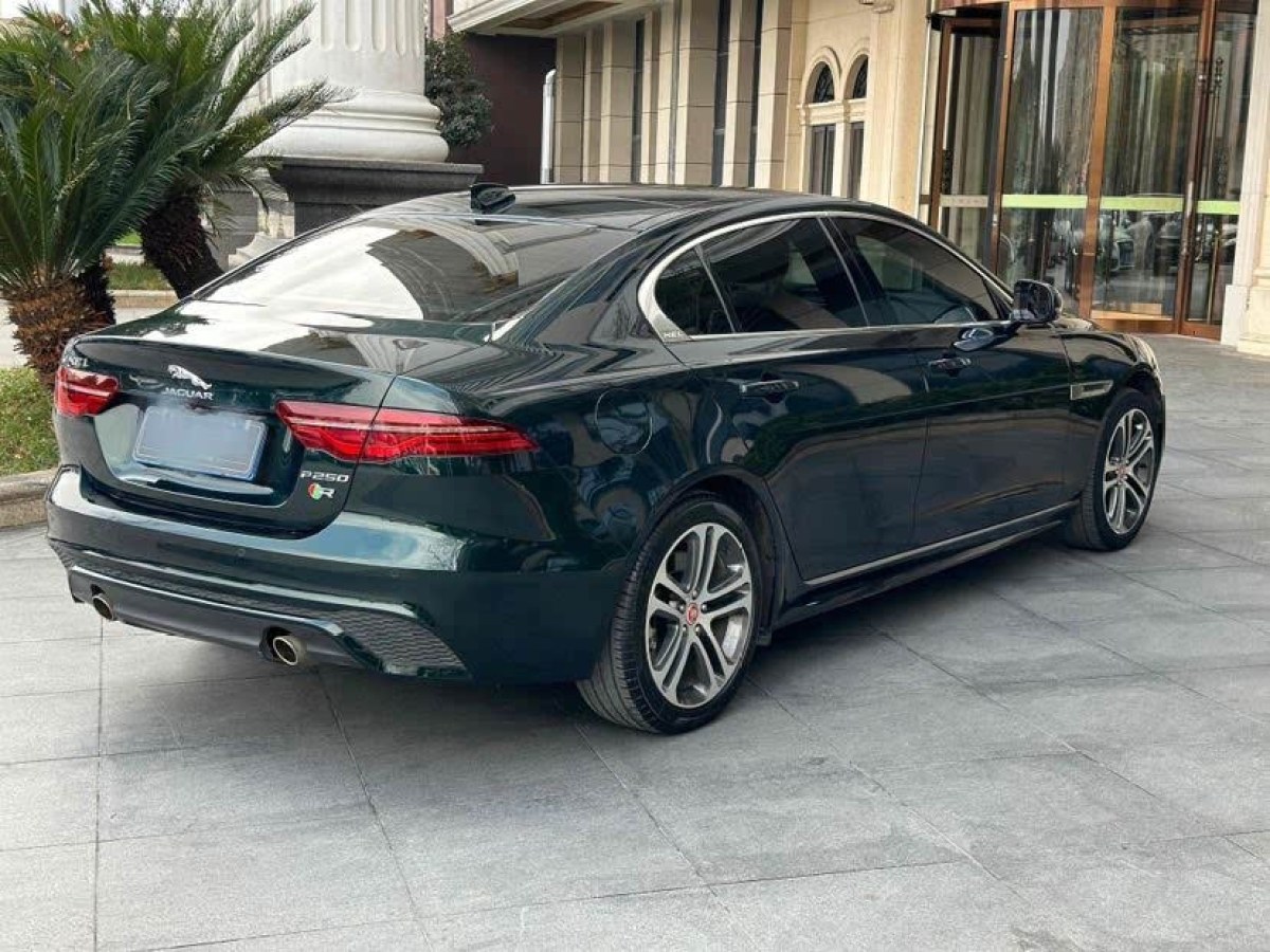 捷豹 XEL  2022款 2.0T 250PS R-DYNAMIC S進(jìn)取運(yùn)動(dòng)版圖片