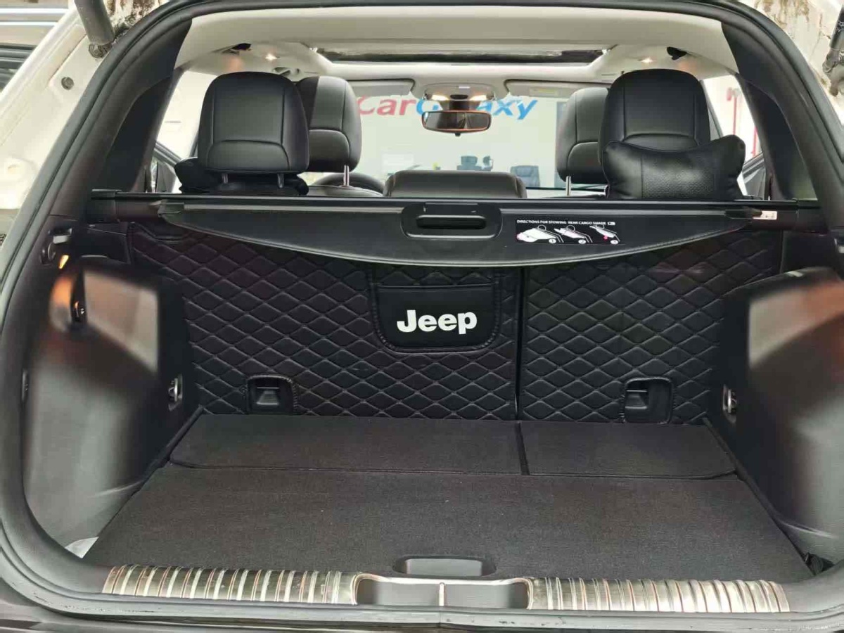 Jeep 自由光  2019款 2.0T 四驅(qū)探享版 國(guó)VI圖片