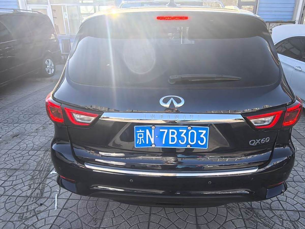 英菲尼迪 QX60  2020款 2.5 S/C Hybrid 四驅(qū)全能版圖片