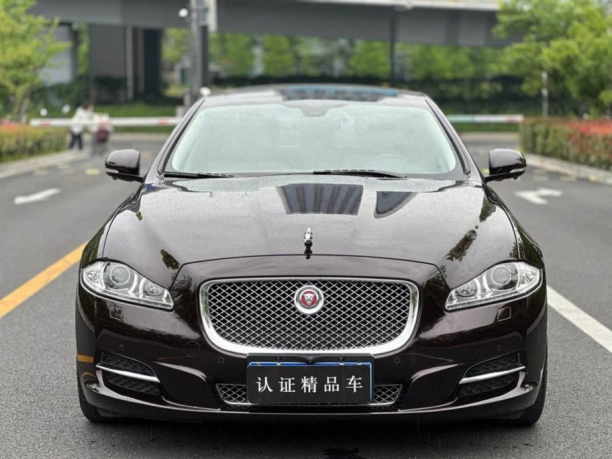 捷豹 XJ  2014款 XJL 3.0 SC 兩驅(qū)尊享商務(wù)版圖片