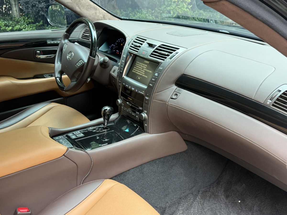 雷克薩斯 LS  2007款 600hL 尊貴版圖片
