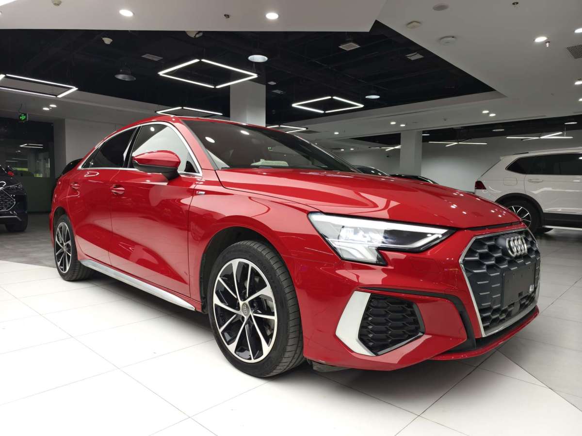 奧迪 奧迪A3  2021款 Sportback 35 TFSI 進(jìn)取致雅型圖片