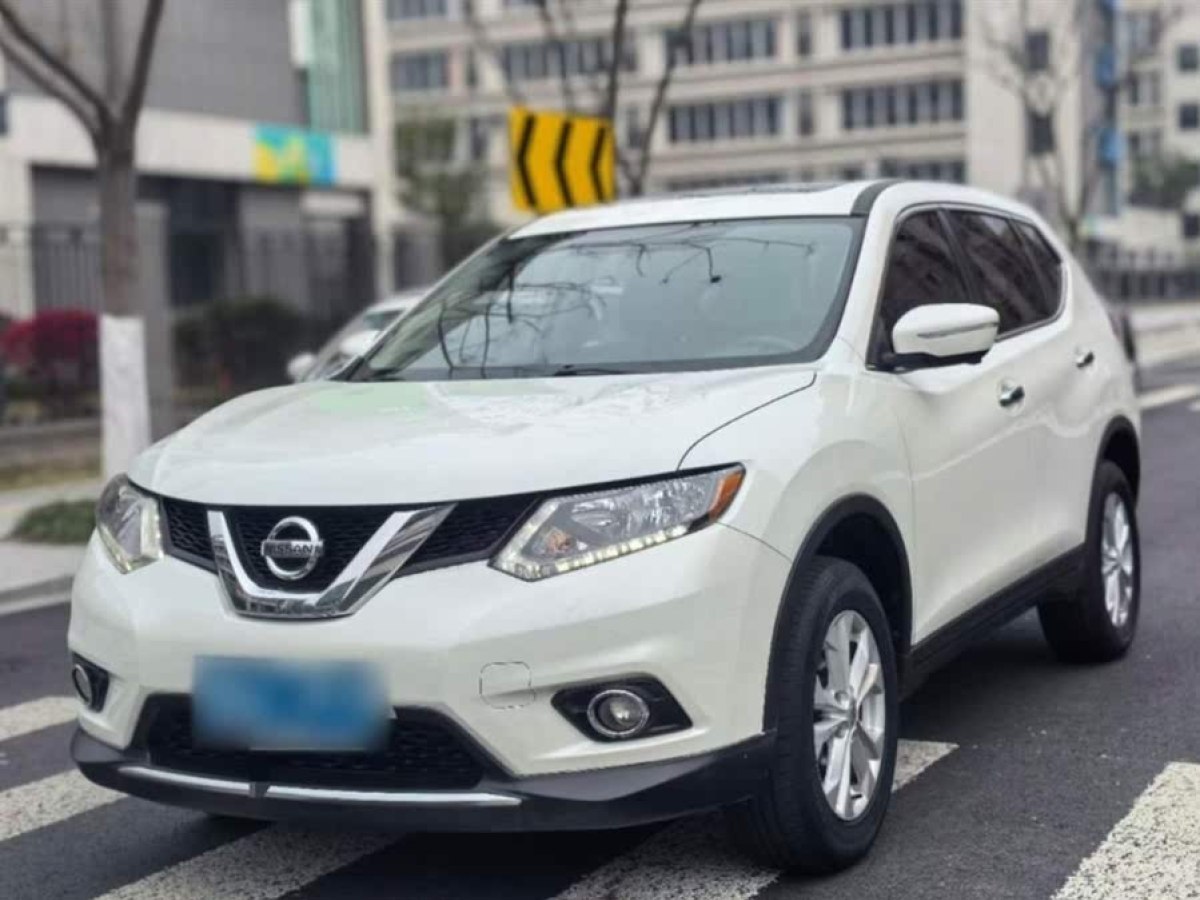 日產(chǎn) 奇駿  2014款 2.0L CVT舒適版 2WD圖片