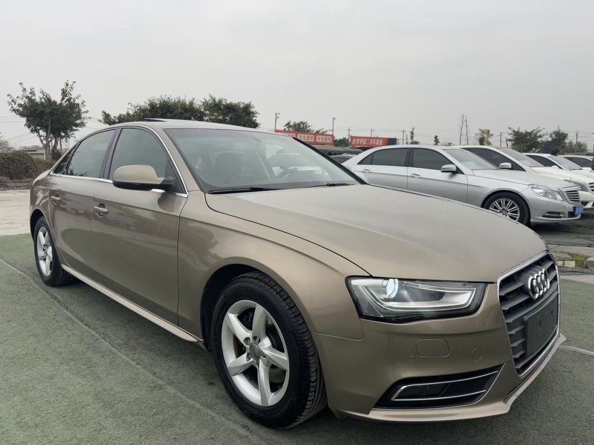 奧迪 奧迪A4L  2013款 35 TFSI 自動標準型圖片